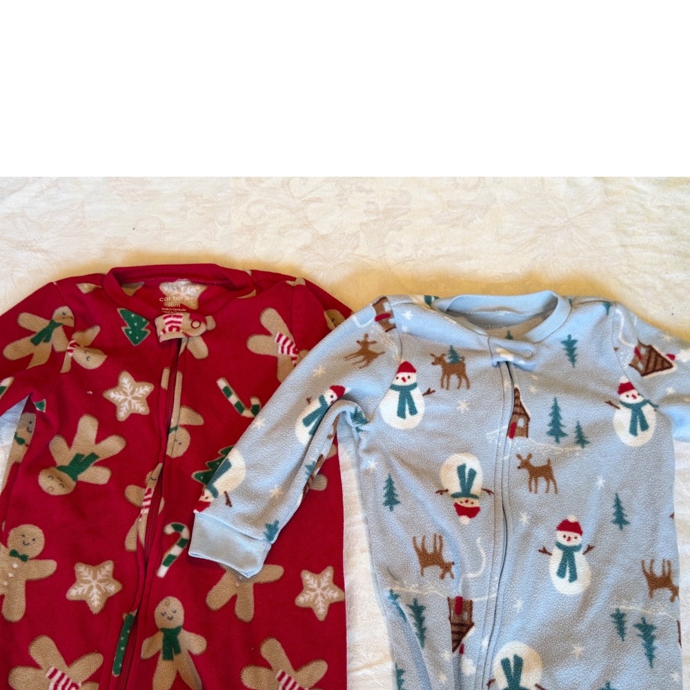 Carters Fleece Footed Pajamas Baby 18M Red Blue Christmas Excellent Holiday